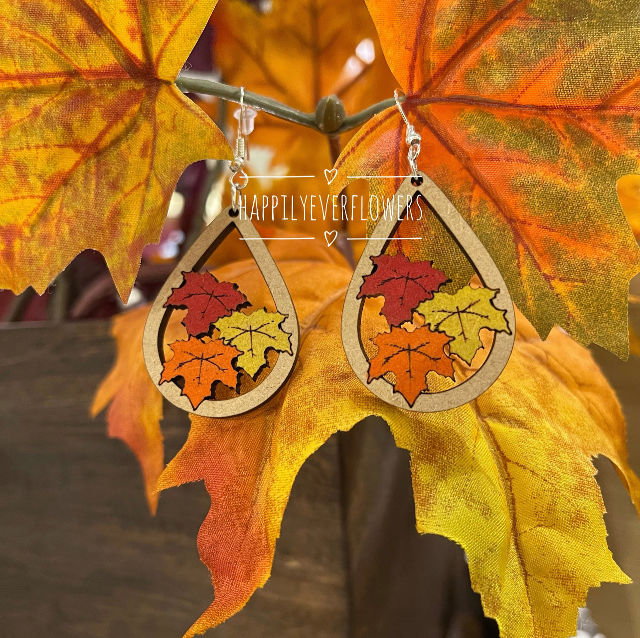 Fall Earrings, maple leaves earrings, fall leaves earrings, dangle earrings