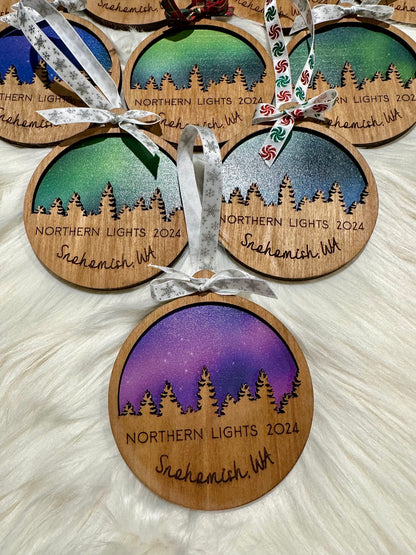 Northern lights ornament